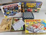 Lot comprenant 1 jeu d'échec électronique LEXIBOOK CHESSMAN Pro, 1...