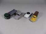 DINKY TOYS FRANCE: Lot de 4 véhicules, comprenant: Simca cargo,...