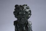 OULINE, Alexandre (1918-1949). "Beethoven", buste en bronze à patine verte...