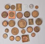 Collection de médailles commémoratives en bronze et en étui :
-...