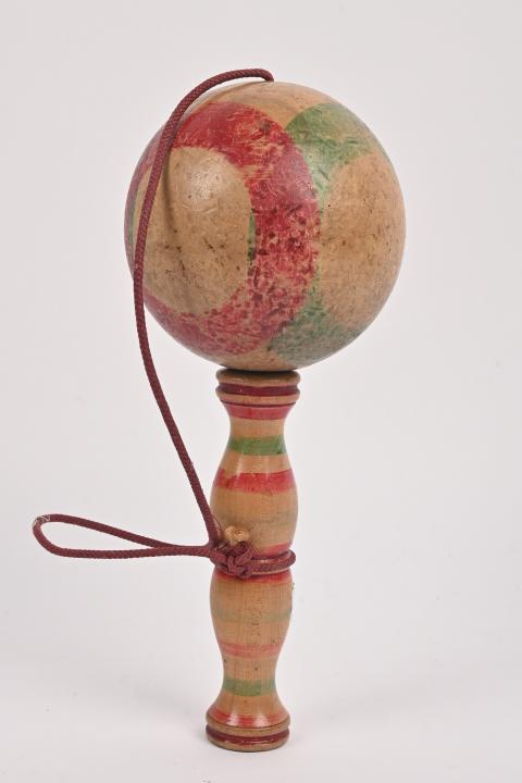 Petit maraca en bois pour bébé – Labores Bella