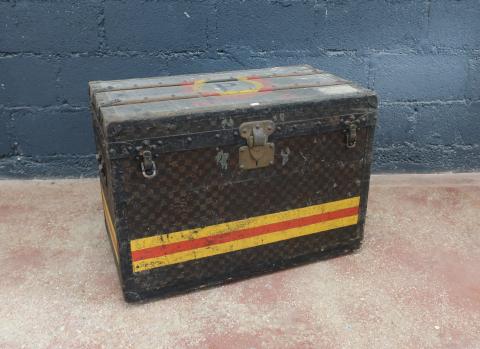 1910s Louis Vuitton Malle Chemise Antique Trunk in Monogram