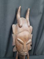 Masque en bois Africain fait main hauteur 46 cm largeur...