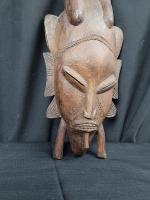 Masque en bois Africain fait main hauteur 46 cm largeur...