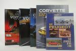 AUTOMOBILIA. Lot de 5 beaux ouvrages illustrés en couleurs comprenant :...