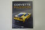 AUTOMOBILIA. Lot de 5 beaux ouvrages illustrés en couleurs comprenant :...