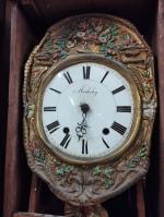 Horloge de parquet en bois peint et gravé,  cadran...